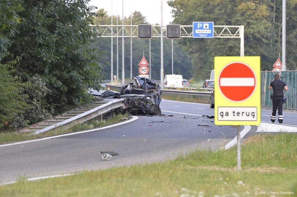 Dode bij aanrijding op A27 bij Oosterhout