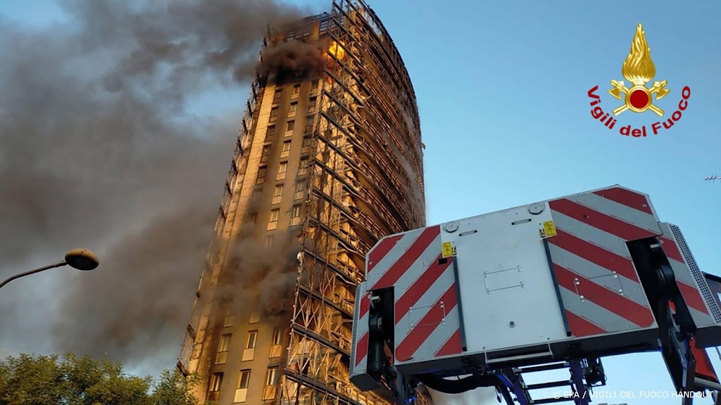 Burgemeester Milaan eist duidelijkheid over brand in woontoren
