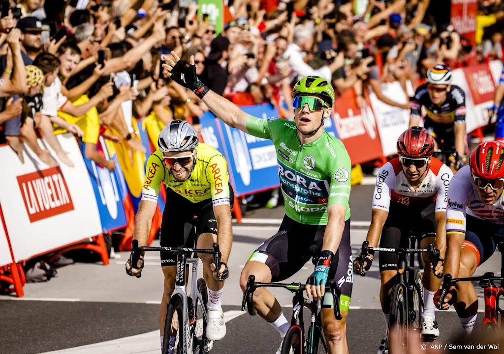 Bennett moet Vuelta na twee ritzeges in Nederland verlaten