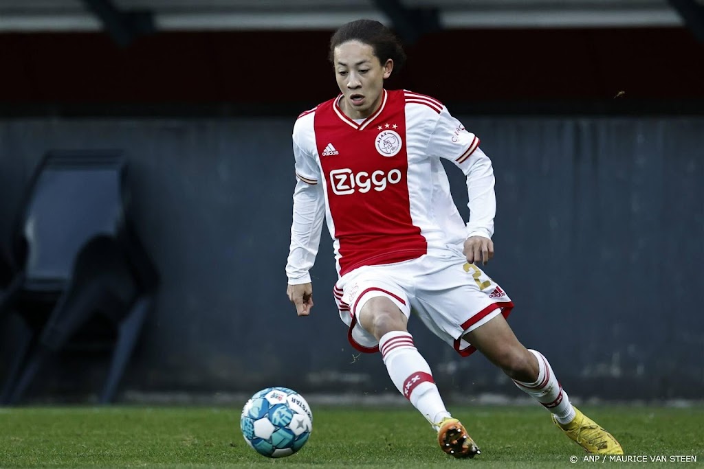 Fitz-Jim verlengt bij Ajax en gaat op huurbasis naar Excelsior
