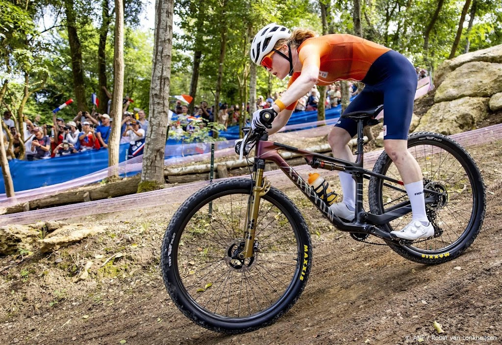 Pieterse grijpt op WK mountainbike naast medailles in korte race