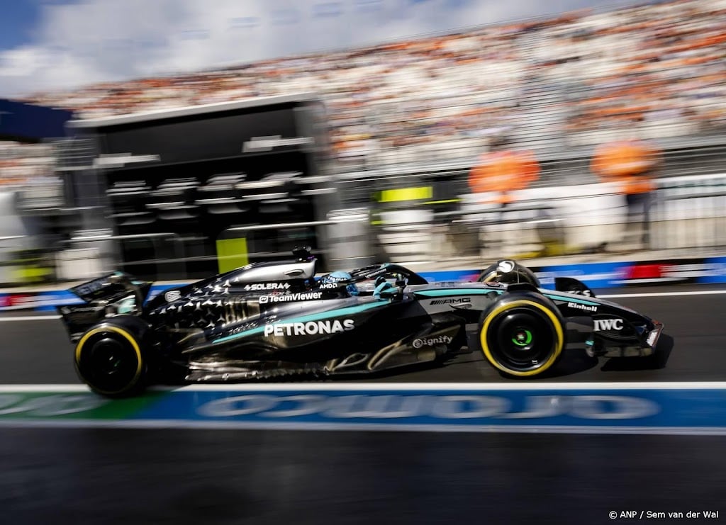 Mercedes krijgt boete voor hinderen Alonso in training Zandvoort