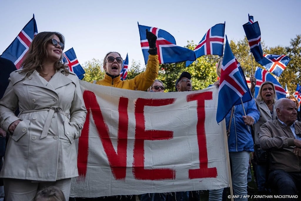 Nee-kamp stevent af op overwinning bij referendum IJsland 