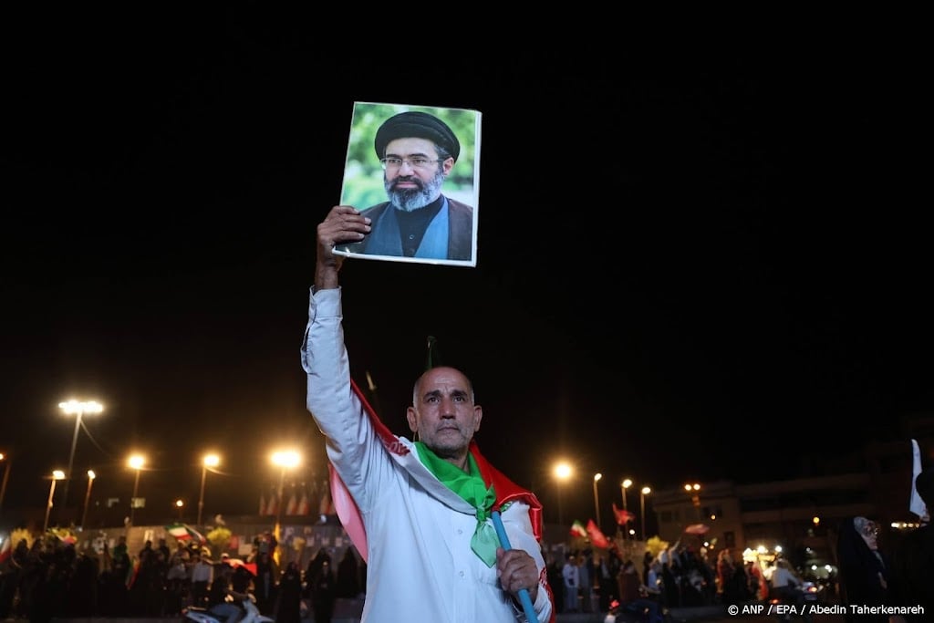 Leider Iran roept op tot eenheid onder islamitische landen
