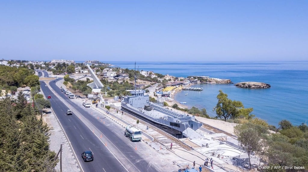 Autoriteiten: doden na schipbreuk veerboot voor kust Cyprus