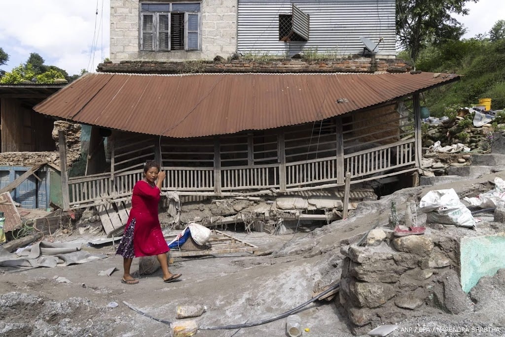 Nepal meldt meer geredde buitenlanders, ook dodental opgelopen