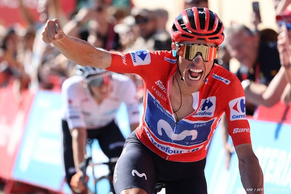 Mas wint negende etappe in de Vuelta en blijft aan de leiding