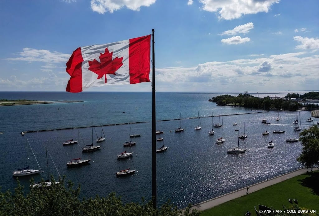 Google Maps past naam Lake Ontario aan naar Lake America