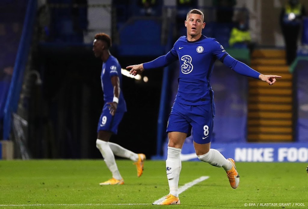 Chelsea verhuurt middenvelder Barkley aan Aston Villa