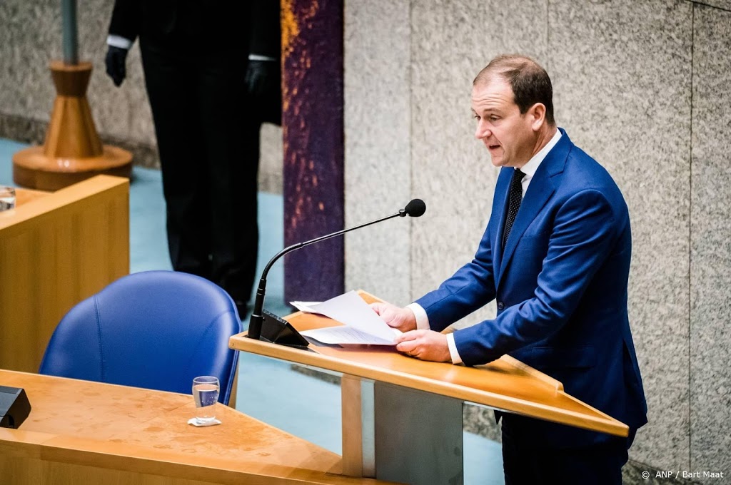PvdA: kabinet neemt gevaarlijke gok met coronamaatregelen