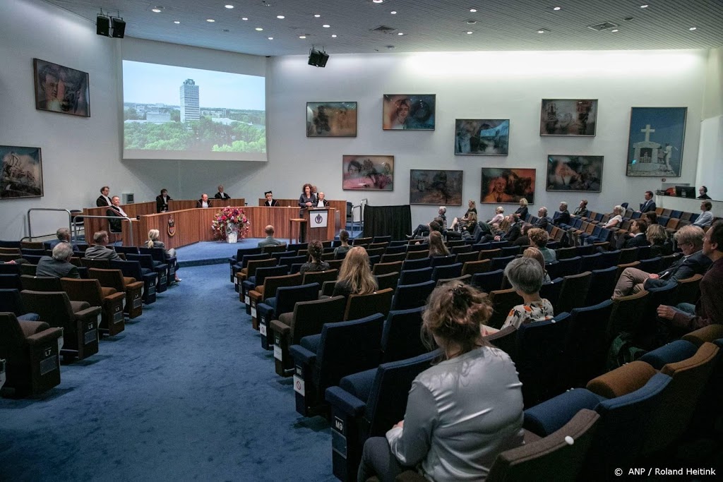 Mondkapjes voorlopig niet verplicht op universiteiten