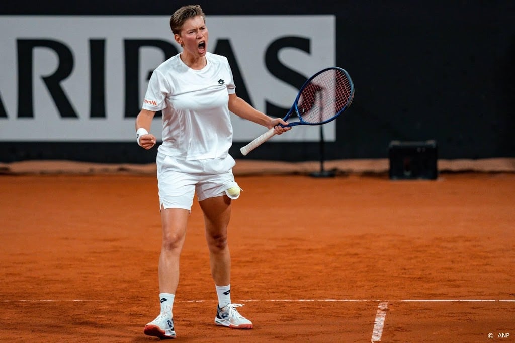 Tennisster Schuurs met Peschke naar tweede ronde in Parijs