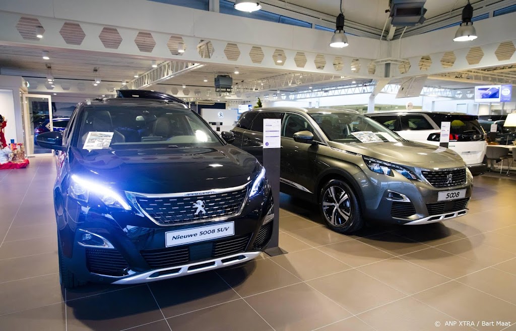 ABN AMRO: autosector herstelt moeizaam van coronacrisis