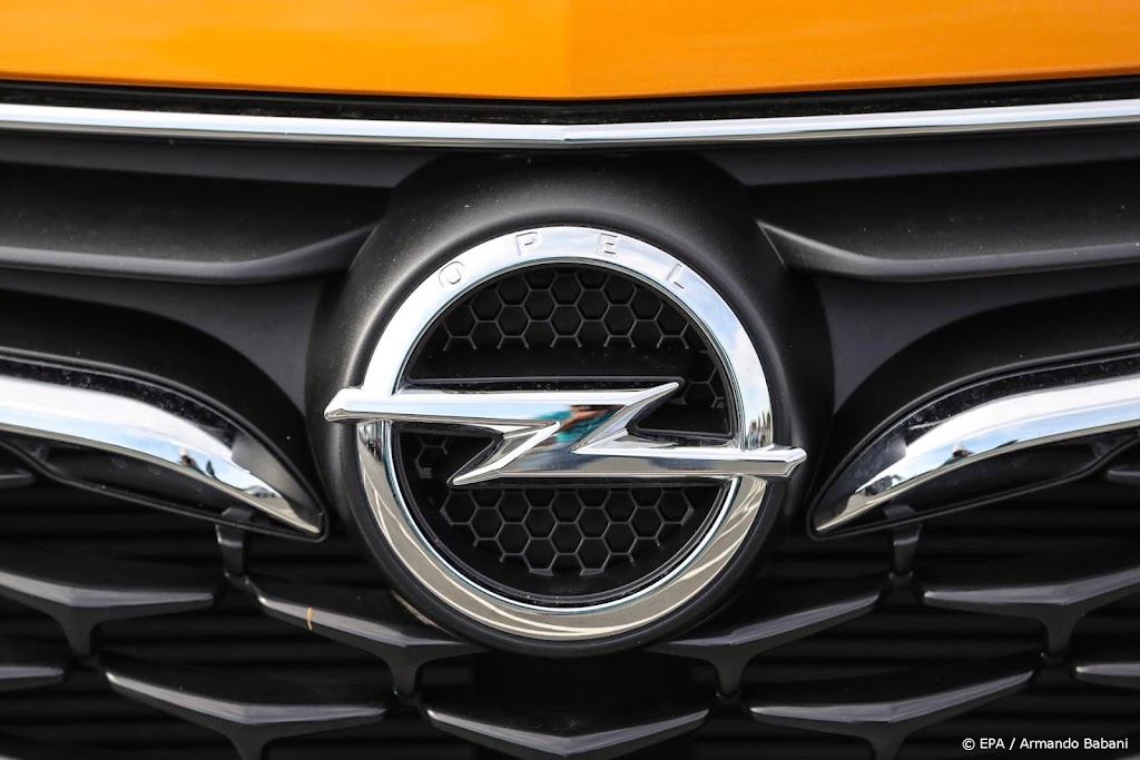 Opelfabriek gaat tot begin 2022 dicht vanwege chiptekort