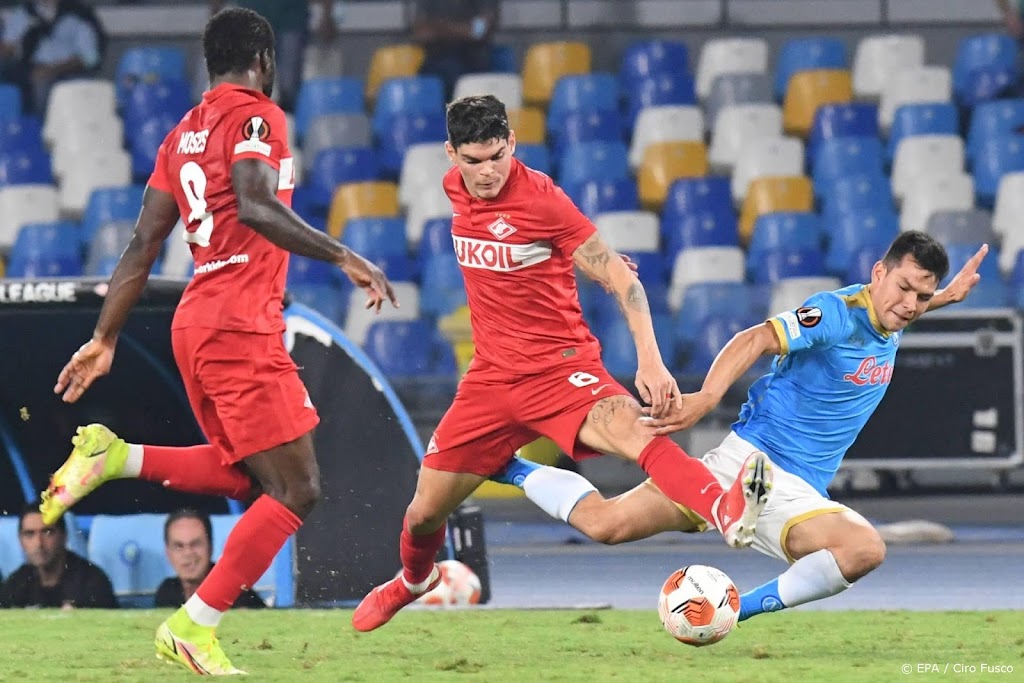 Promes helpt Spartak Moskou met twee doelpunten langs Napoli