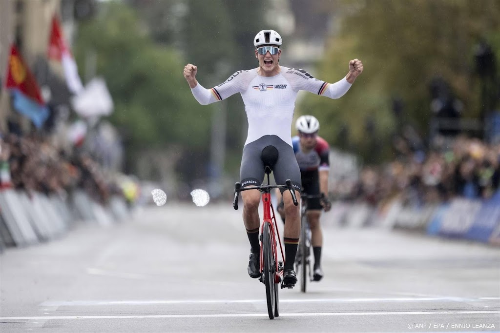 Wielerploeg Visma - Lease a Bike haalt wereldkampioen beloften