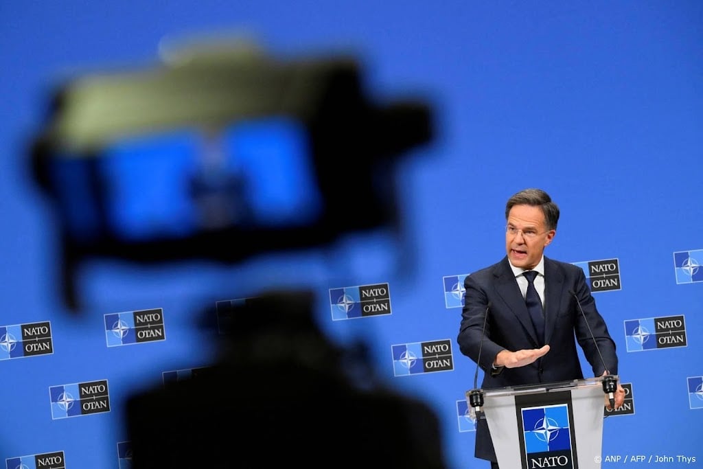 NAVO-baas Rutte: we moeten luchtruim beschermen en veilig houden 