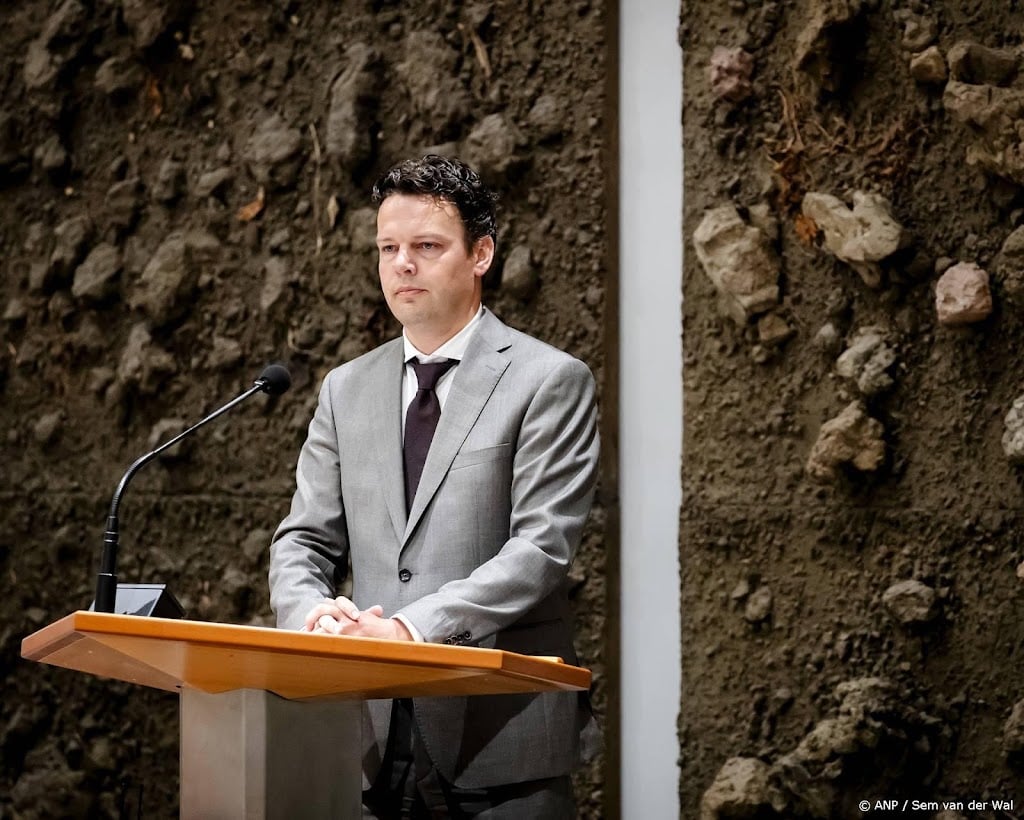 D66 sust zorgen om dreigende onderwijsbezuiniging