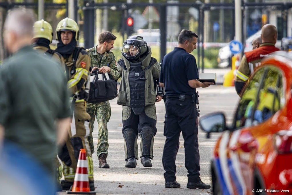 EOD vindt geen explosief in tas na bommelding bij vliegbasis
