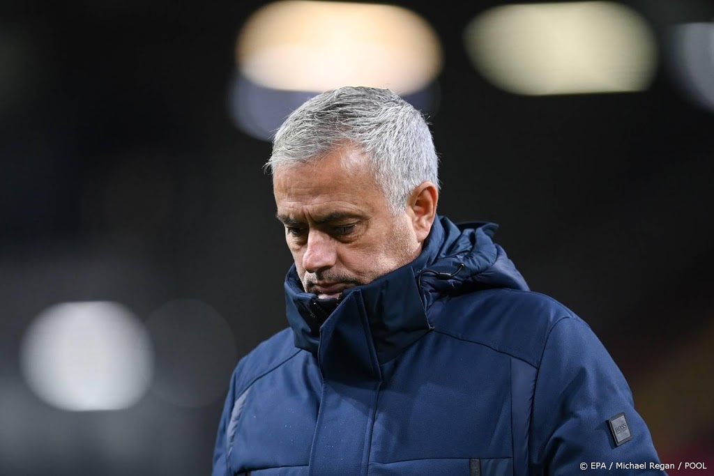 Mourinho: had liever elf keer gewisseld in de rust