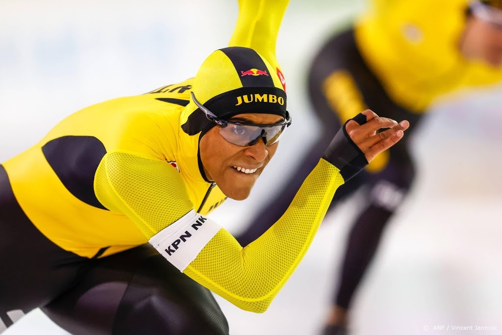 Titelhouder N'tab wint eerste schaatsrace op 500 meter in Thialf
