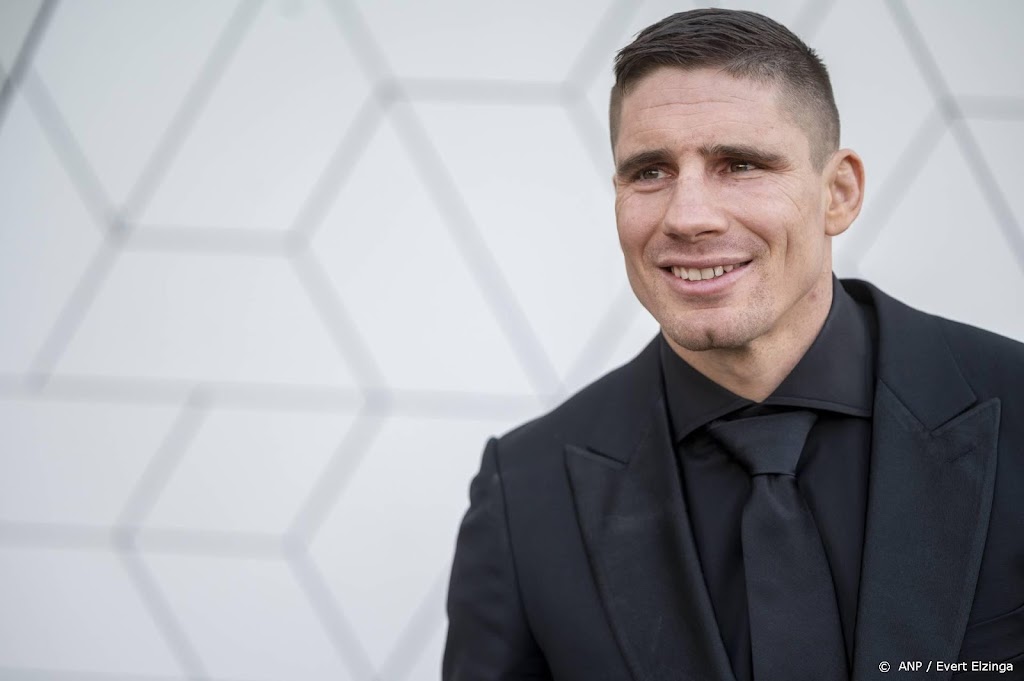 Kickbokser Verhoeven verslaat Gerges op eigen gala Hit It