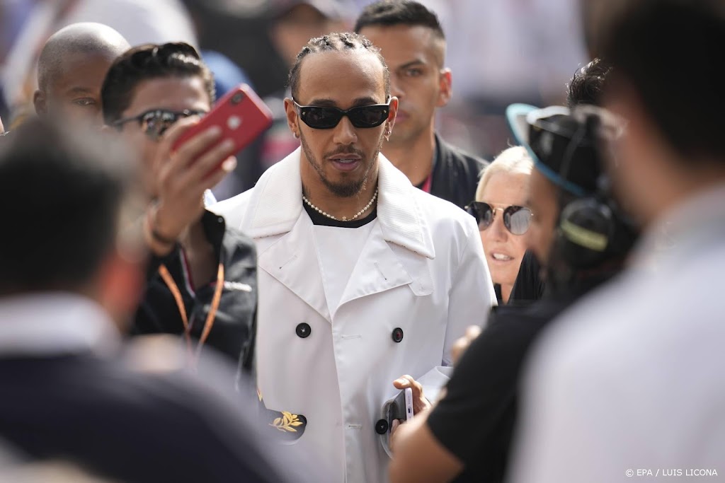 Hamilton zeker van stoeltje bij Mercedes tot na zijn veertigste