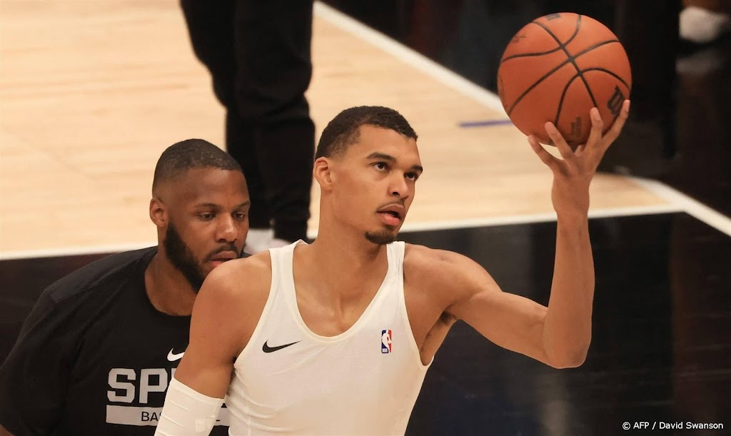 Basketballer Wembanyama verliest met Spurs eerste uitwedstrijd