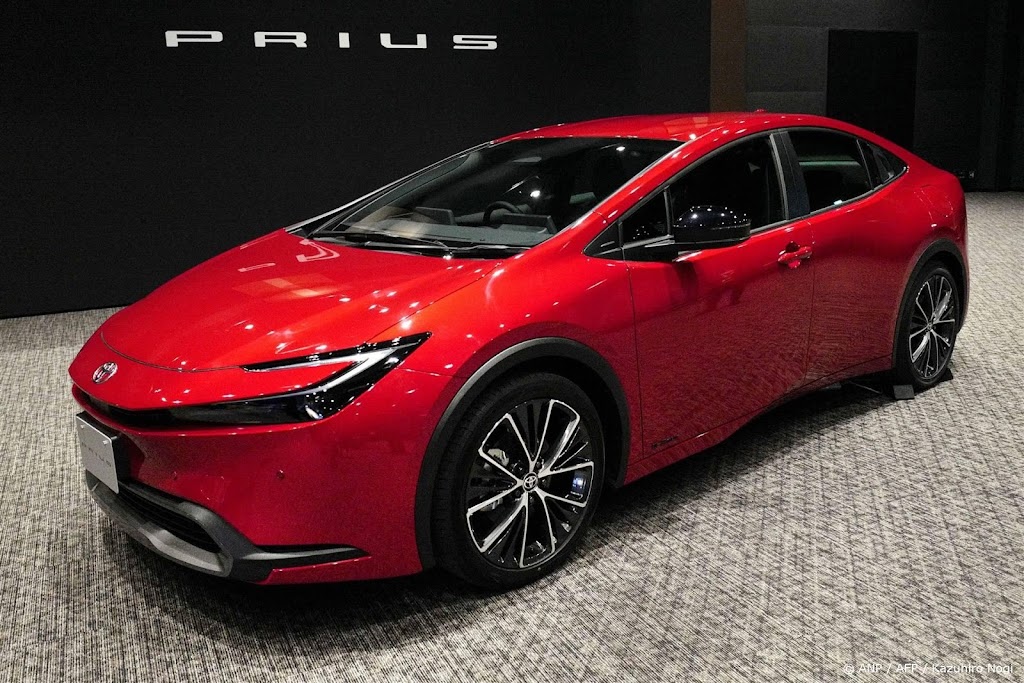 Toyota verkoopt minder auto's in Japan na terugroepactie Prius