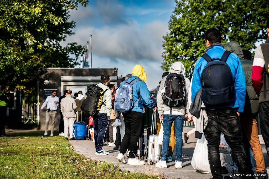 Fors hogere dwangsom voor COA om situatie aanmeldcentrum Ter Apel