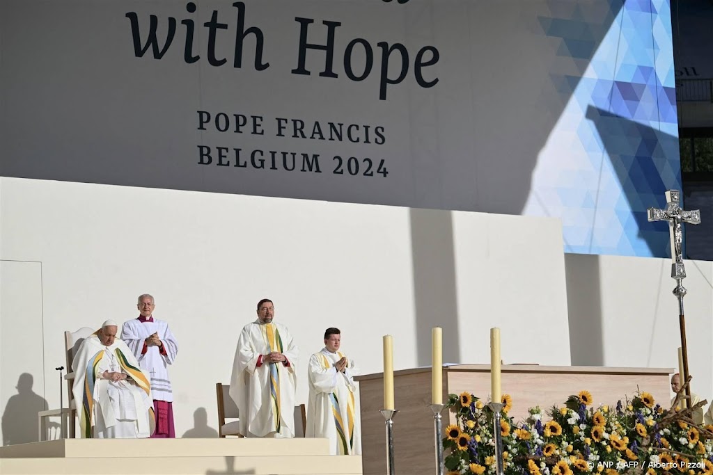 Pauselijk rapport: meer doen tegen misbruik in de Belgische kerk