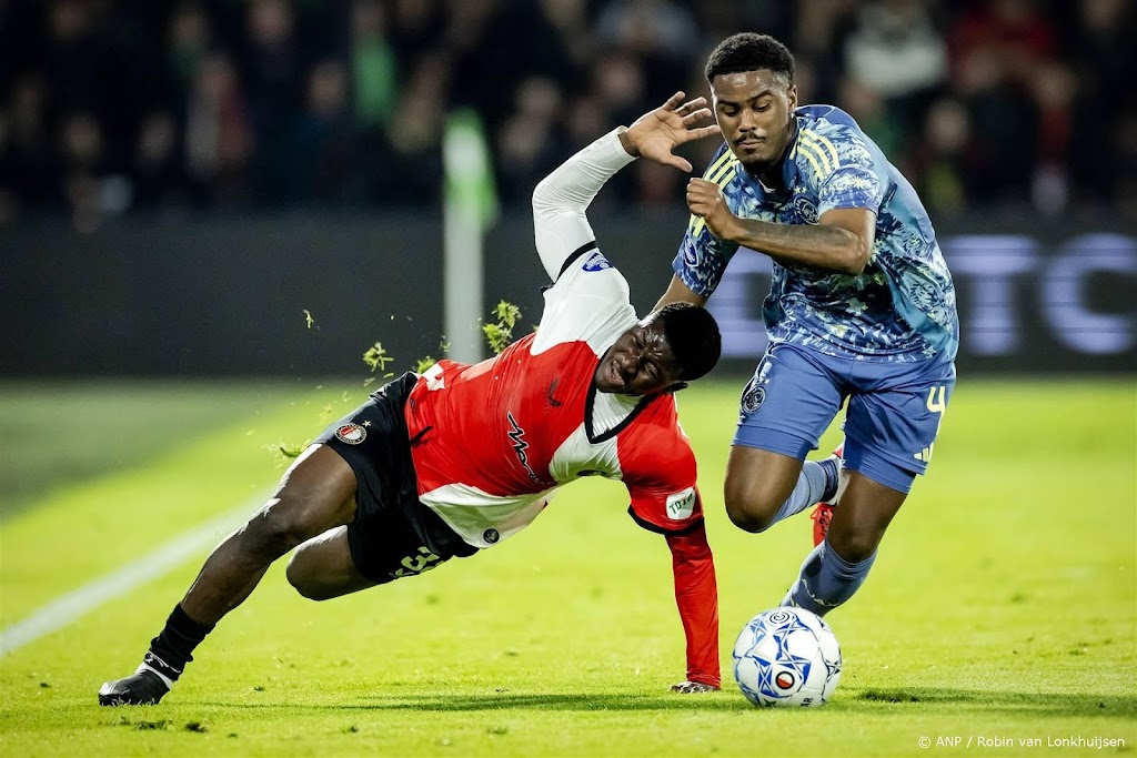 Hato viert zijn mooiste zege tot nu toe met Ajax
