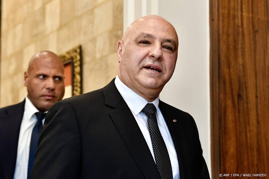 President Libanon wil dat leger ingrijpt bij Israëlische inval