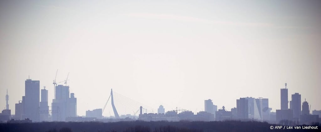 Code geel om dichte mist in hele land