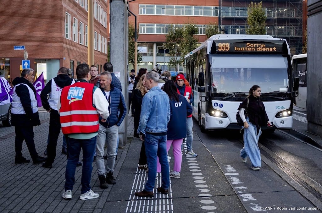 Vakbonden verwachten nieuwe stakingen na eindbod ov-werkgevers