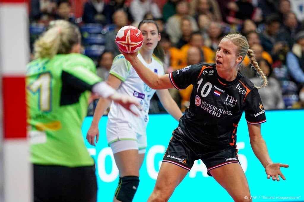 Handbalsters openen WK met nederlaag