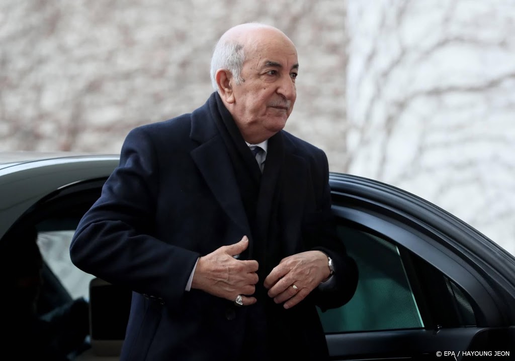 Algerijnse president uit Duits ziekenhuis na coronabesmetting