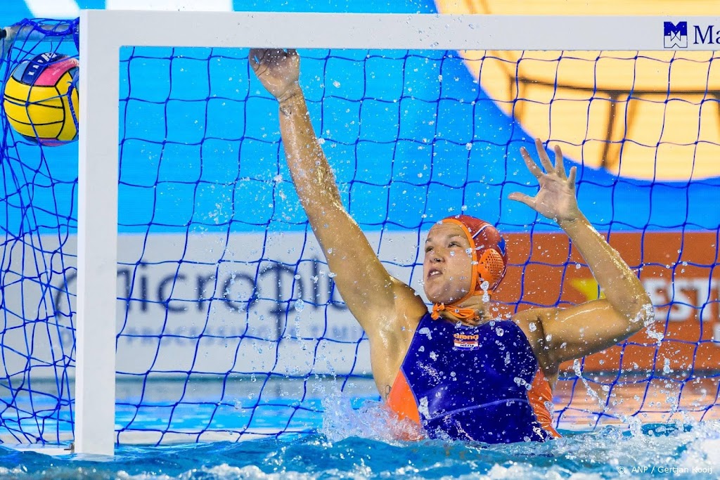 Waterpolokeepster Aarts (25) keert terug bij Oranje