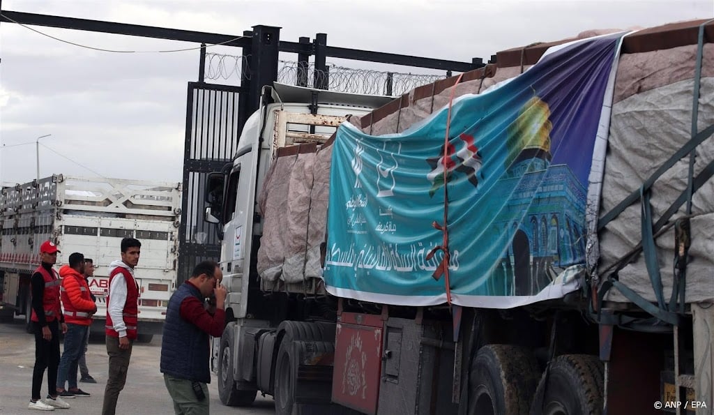 Ruim 1100 vrachtwagens met hulp naar Gaza sinds bestand