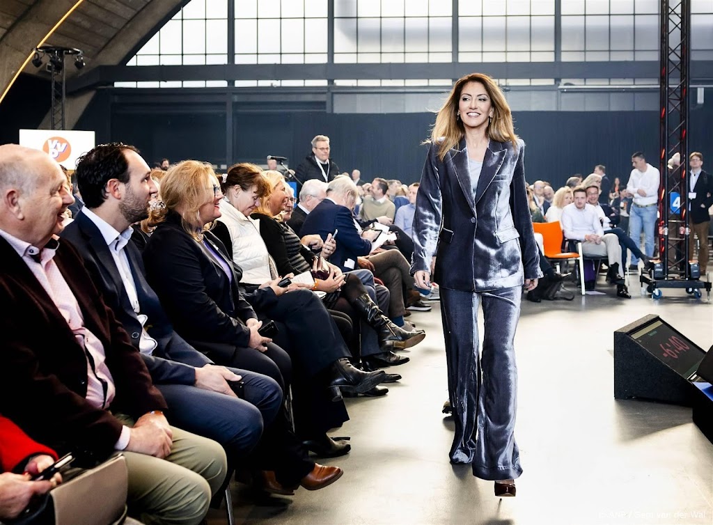 Yeşilgöz wil samenwerking oppositiepartijen, maar valt ze ook aan