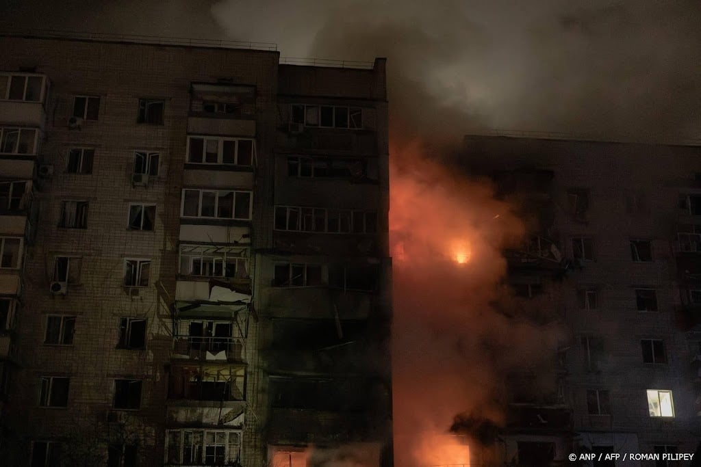 Dode en gewonden na Russische droneaanval bij Kyiv 