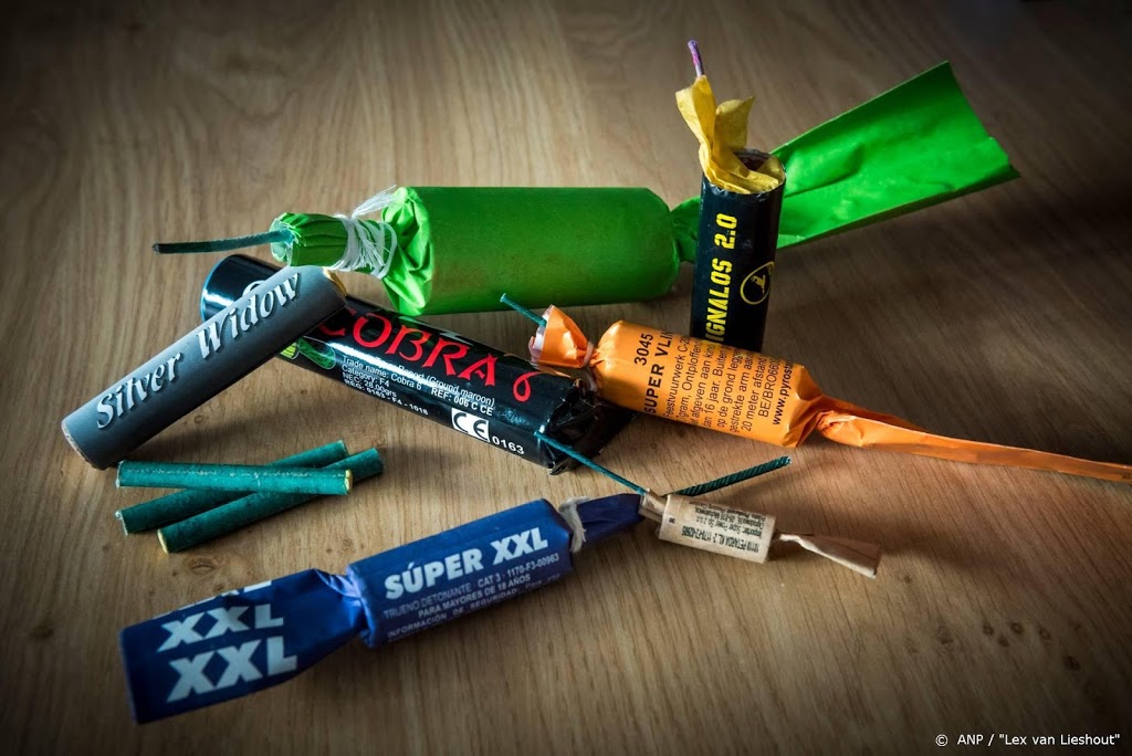 Politie: illegaal vuurwerk wordt met bestelbusjes gesmokkeld