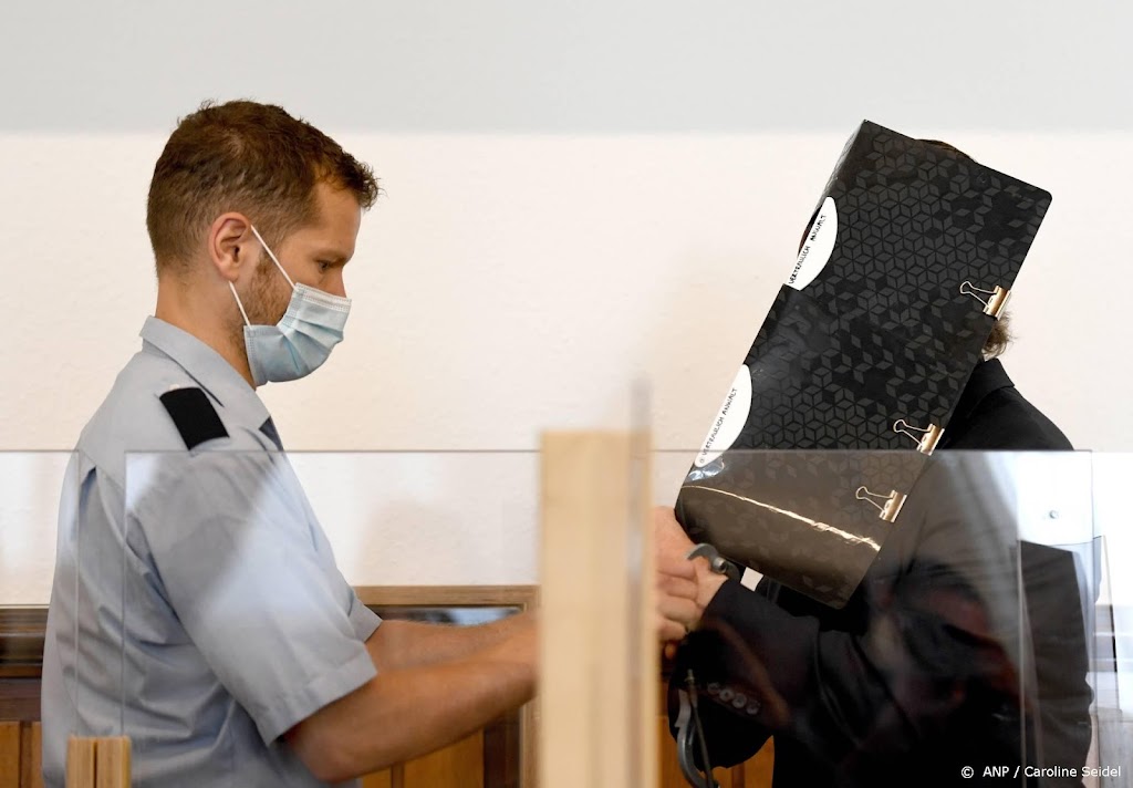 Advocaat wil vrijspraak voor Nederlandse 'sekteleider'
