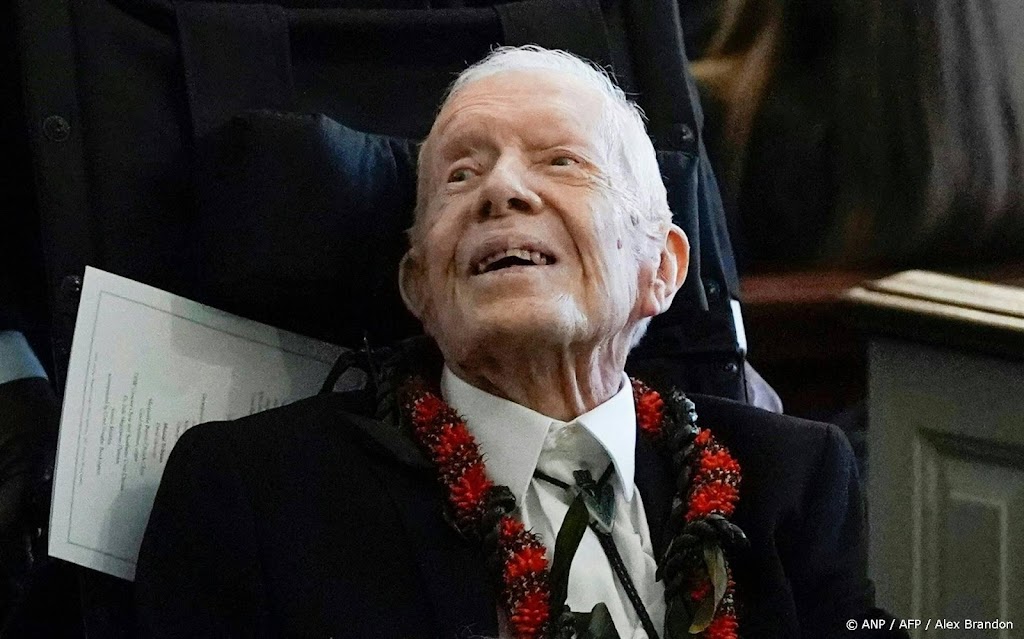 Amerikaanse oud-presidenten loven dienstbaarheid Jimmy Carter