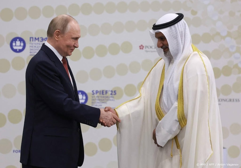 Bloomberg: OPEC+ houdt vast aan pauze bij productieverhogingen