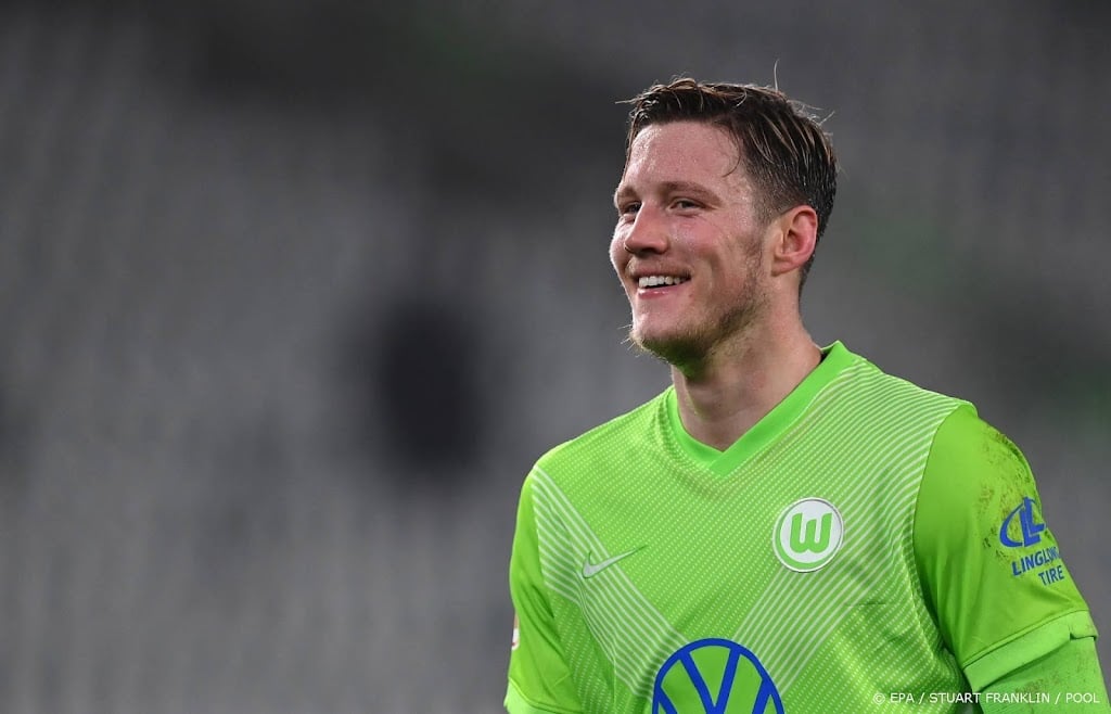 Spits Weghorst van Wolfsburg naar Burnley