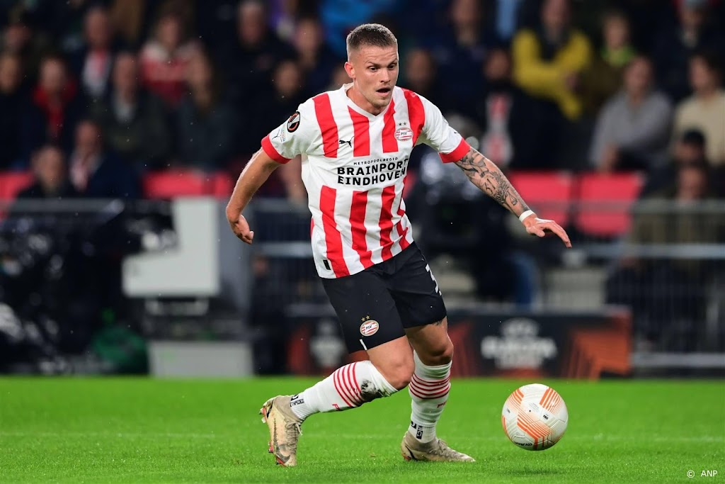 PSV verhuurt verdediger Max aan Eintracht Frankfurt