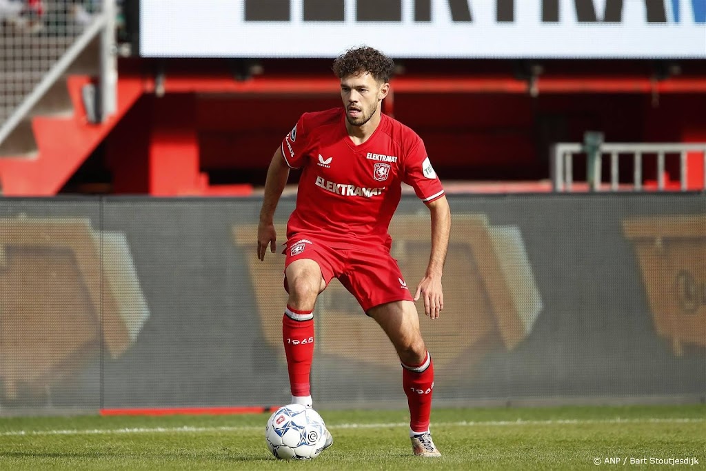 Aanvaller Van Bergen op huurbasis van FC Twente naar Sparta