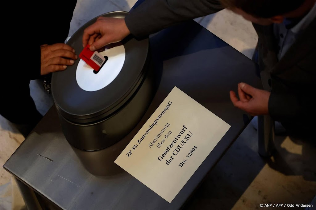 Duits parlement verwerpt strengere migratiewet oppositie