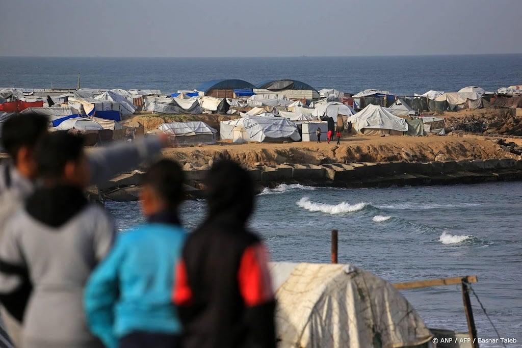 Kinderen overlijden in Gaza aan onderkoeling, waarschuwt WHO-chef